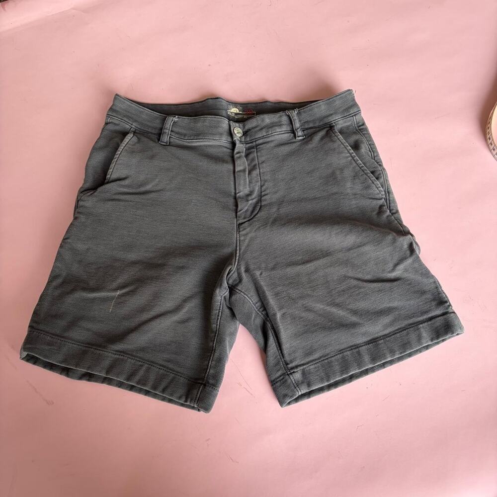 Faherty Gray shorts size 30